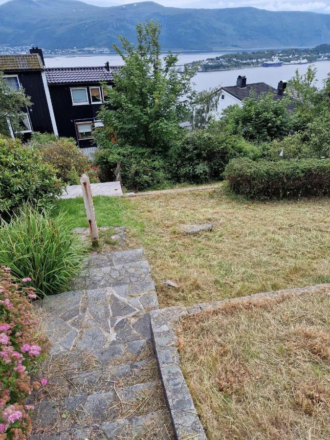 Great Place With View To The Mountains And Fjord 올레순 외부 사진